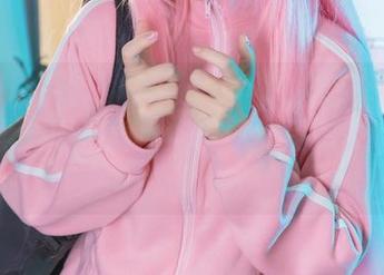 Felicia写真：Umeko J真的是每一帧都值得再看十遍啊！你们到底是怎么做到的？
